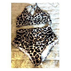 Women’s 2Pc. Leopard Print Swimsuit - Size XXL